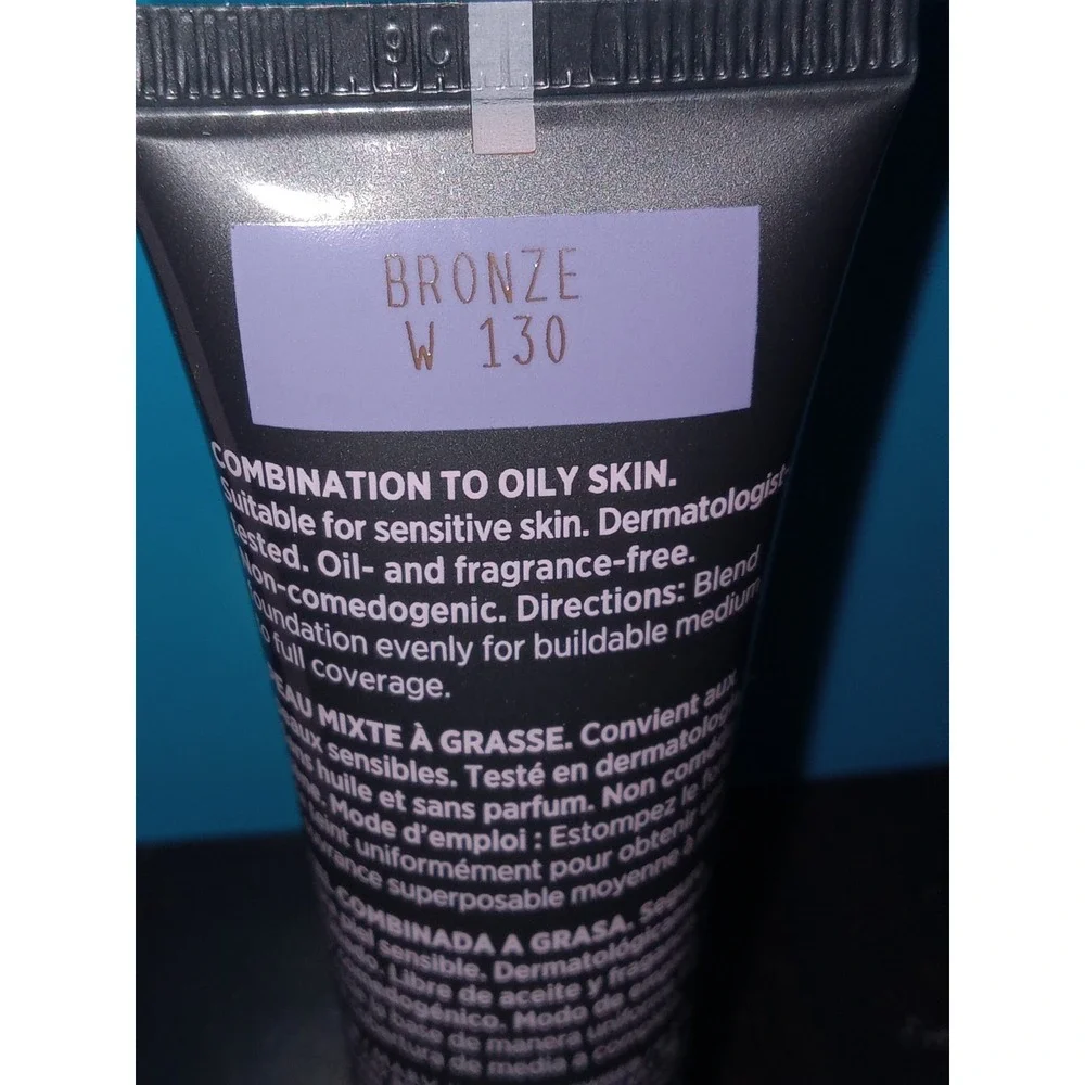 Mary Kay Timewise Matte 3D Foundation Bronze W 130‎ NEW With Box W130